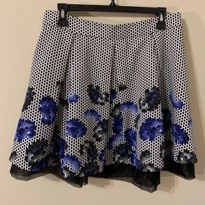 Express Skirt size 10 with side pockets